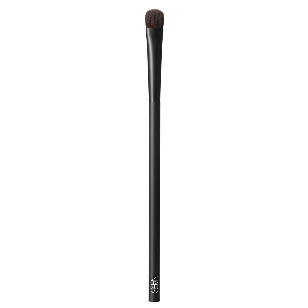 #10 Radiant Creamy Concealer Brush - Image 6