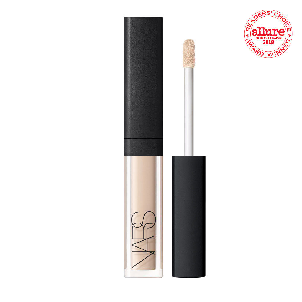 Mini Radiant Creamy Concealer - Image 2