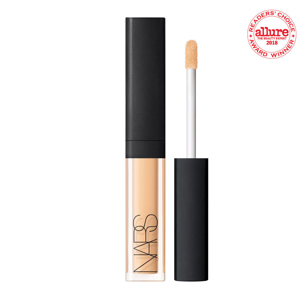 Mini Radiant Creamy Concealer - Image 7