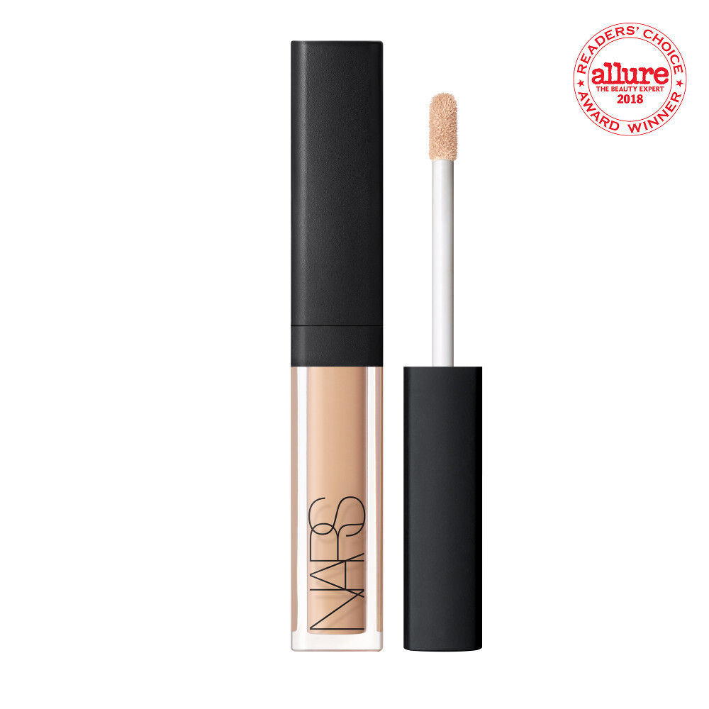 Mini Radiant Creamy Concealer - Image 8