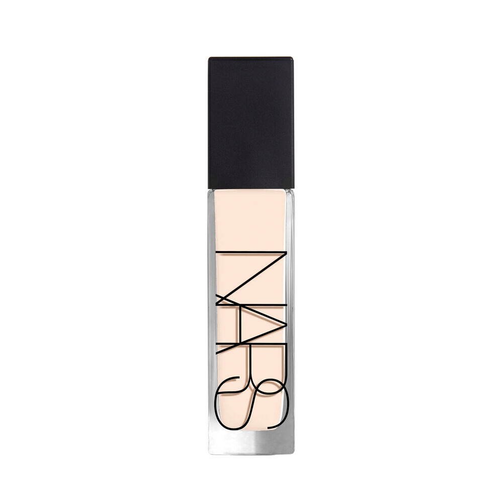 Natural Radiant Longwear Foundation - Image 4