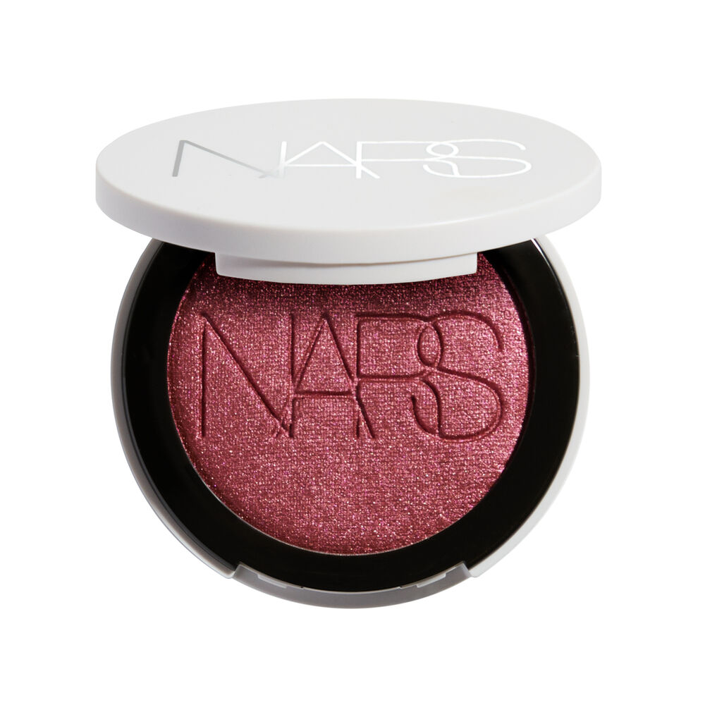 Light Reflecting? Luminizing Blush