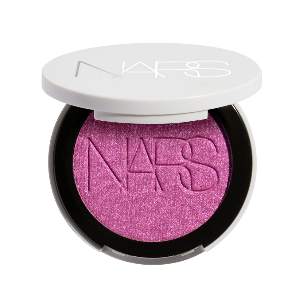 Light Reflecting? Luminizing Blush - Image 6